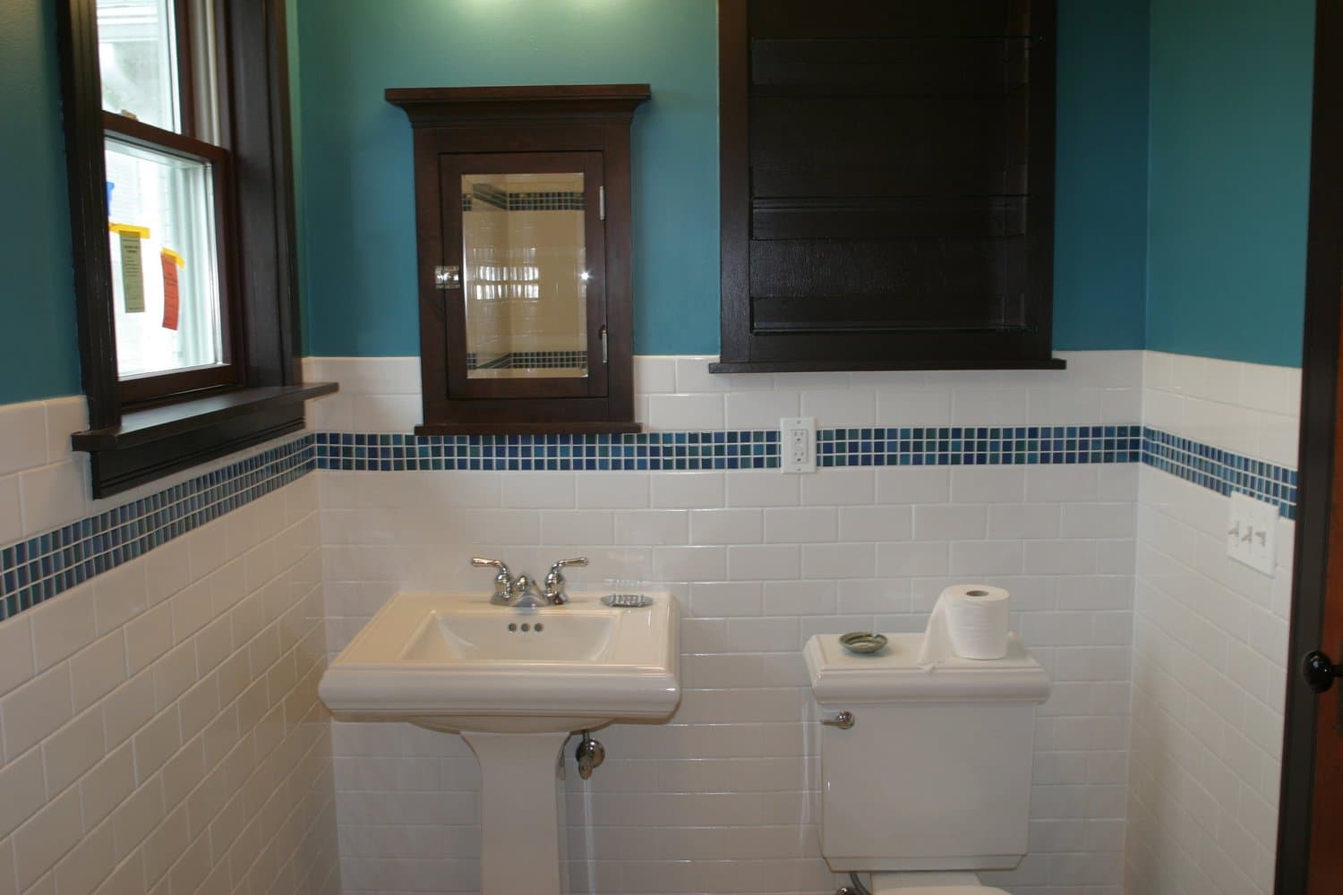 Henry Street Bathroom — photo 3