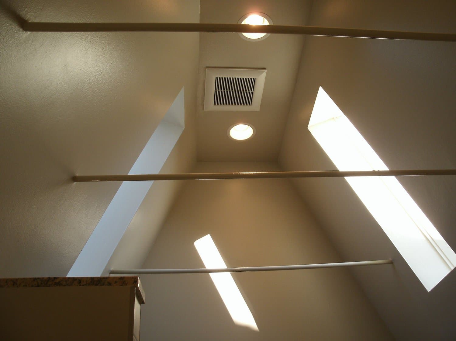 Lake Bathroom — photo 13