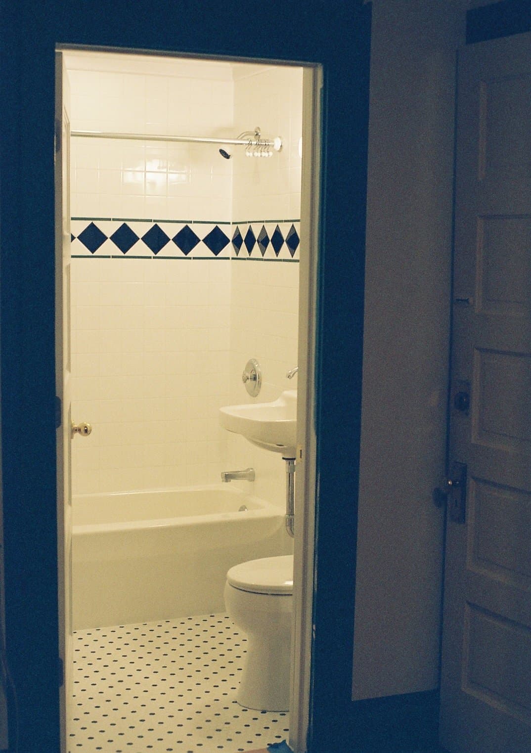 Lakeside Press Bathroom — photo 1