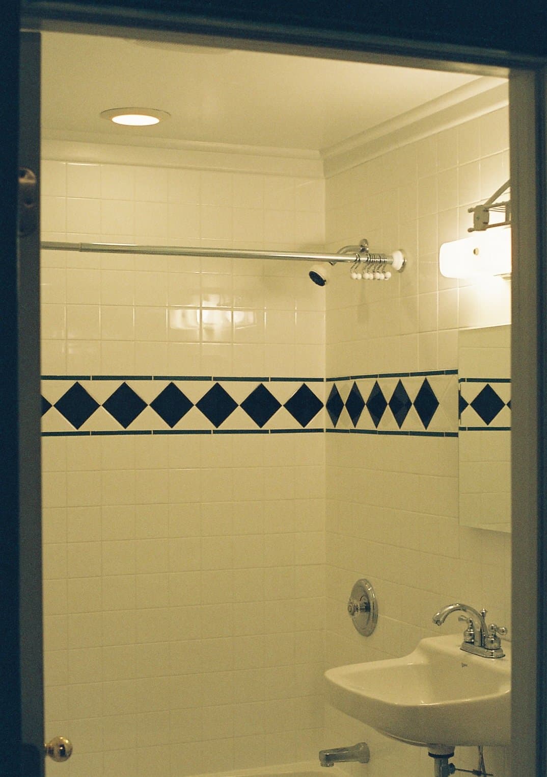 Lakeside Press Bathroom — photo 5