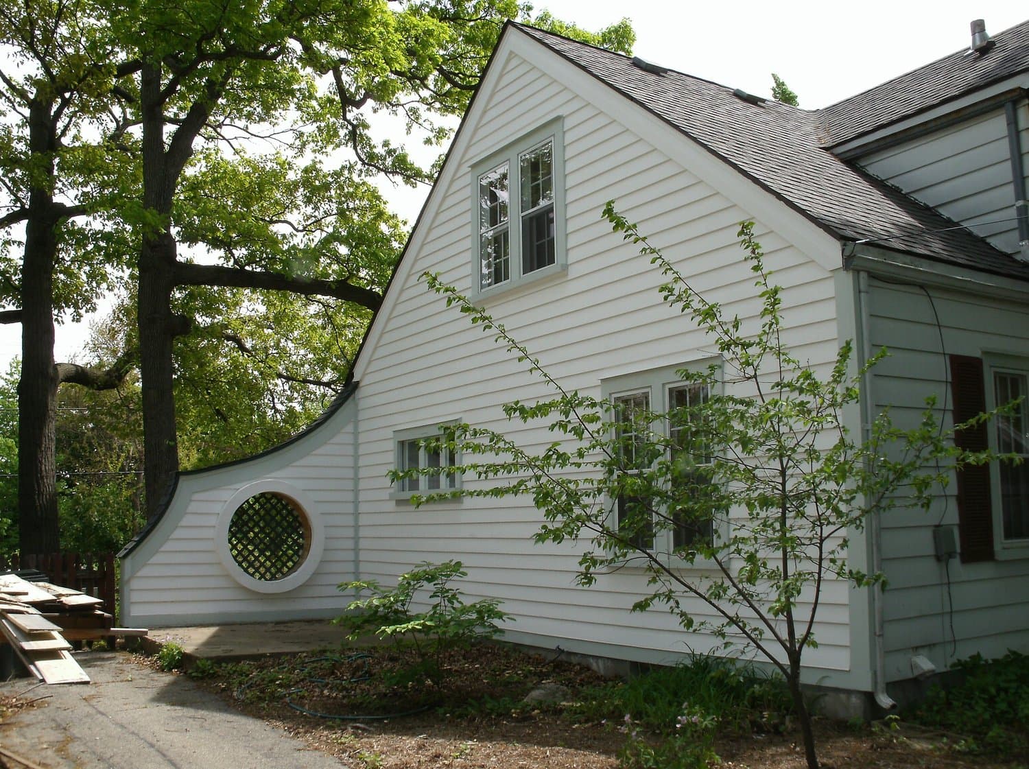Carpenter Street Exterior — photo 1