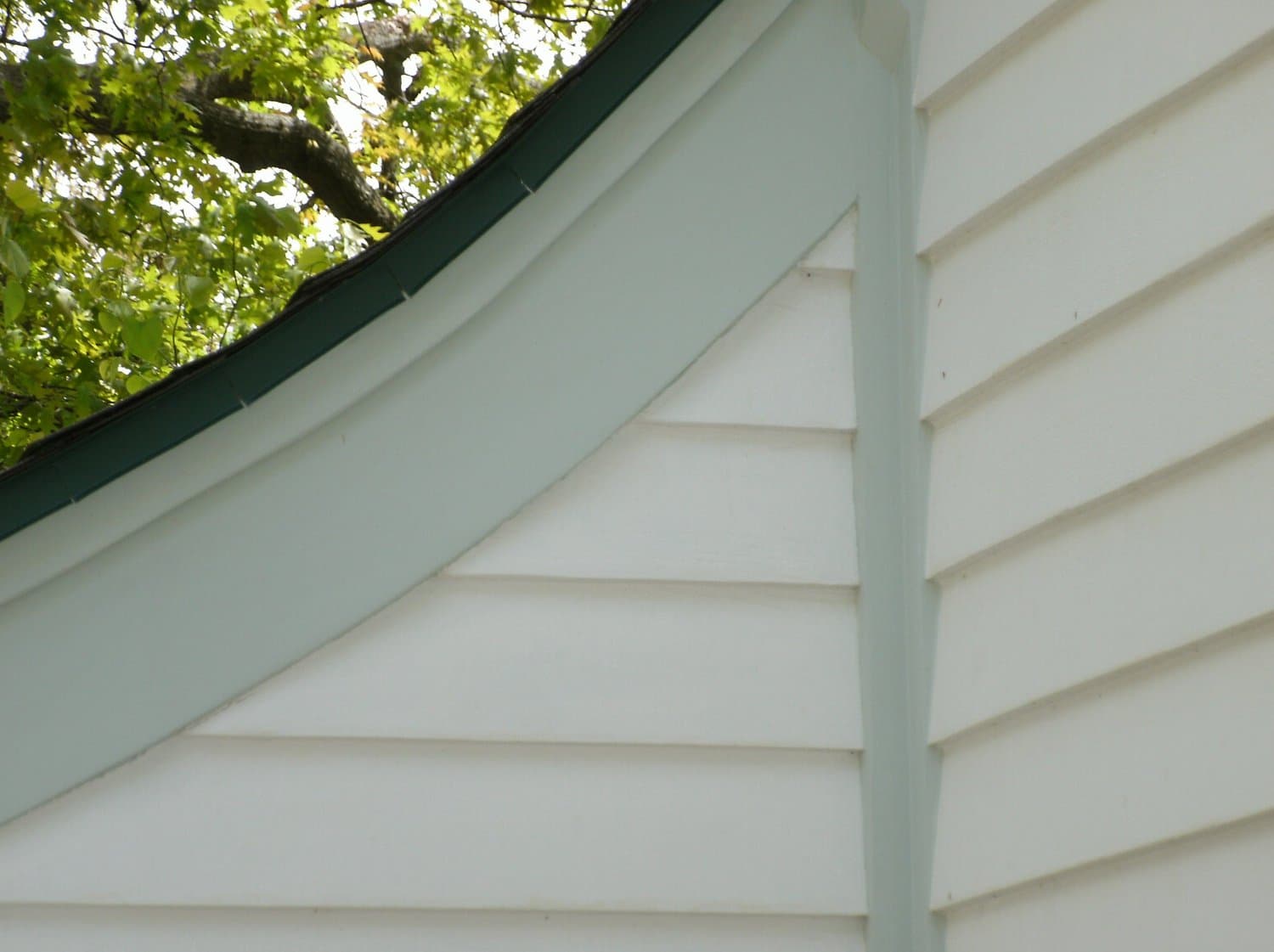Carpenter Street Exterior — photo 9
