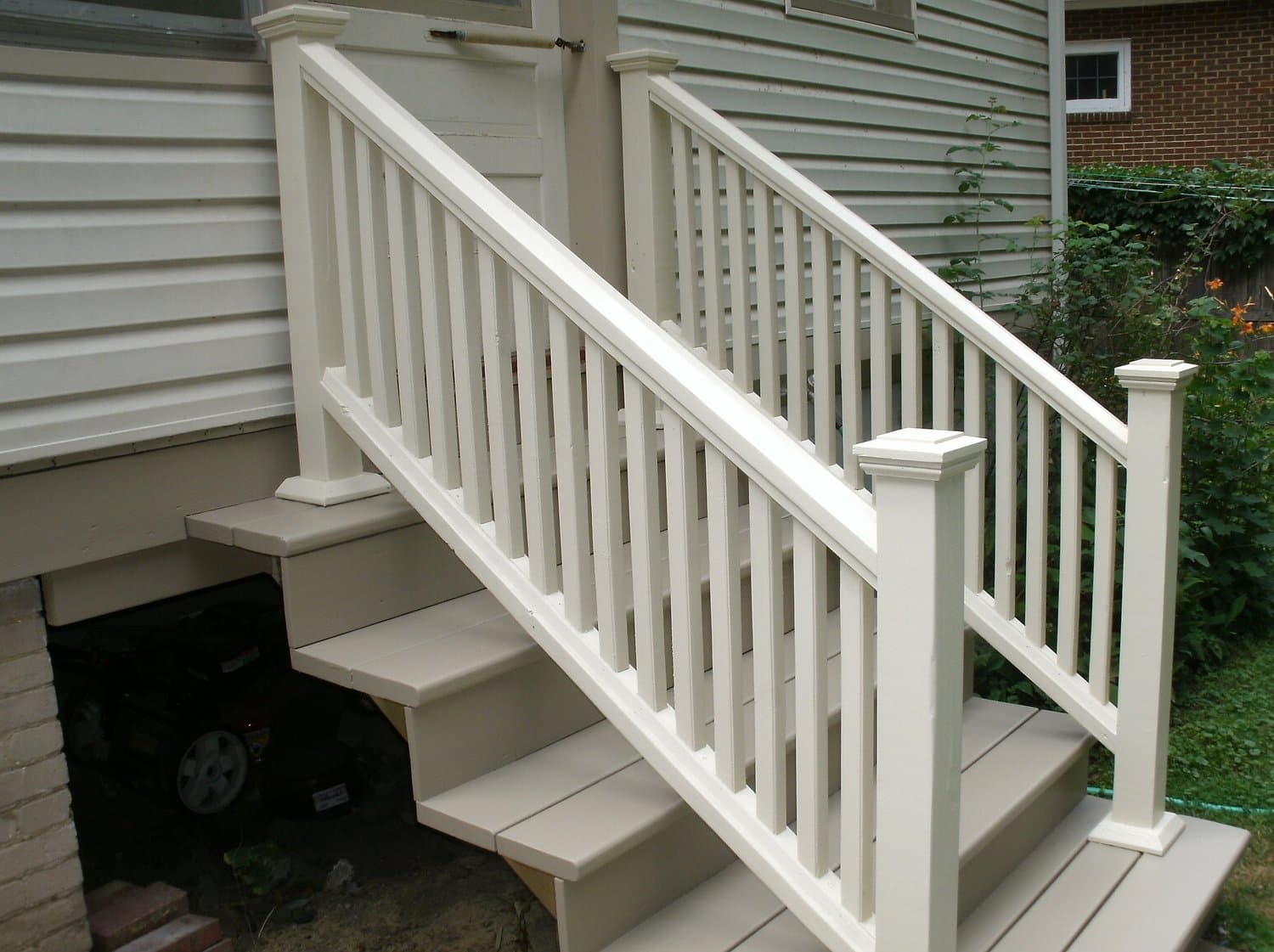 East Stairs — photo 17