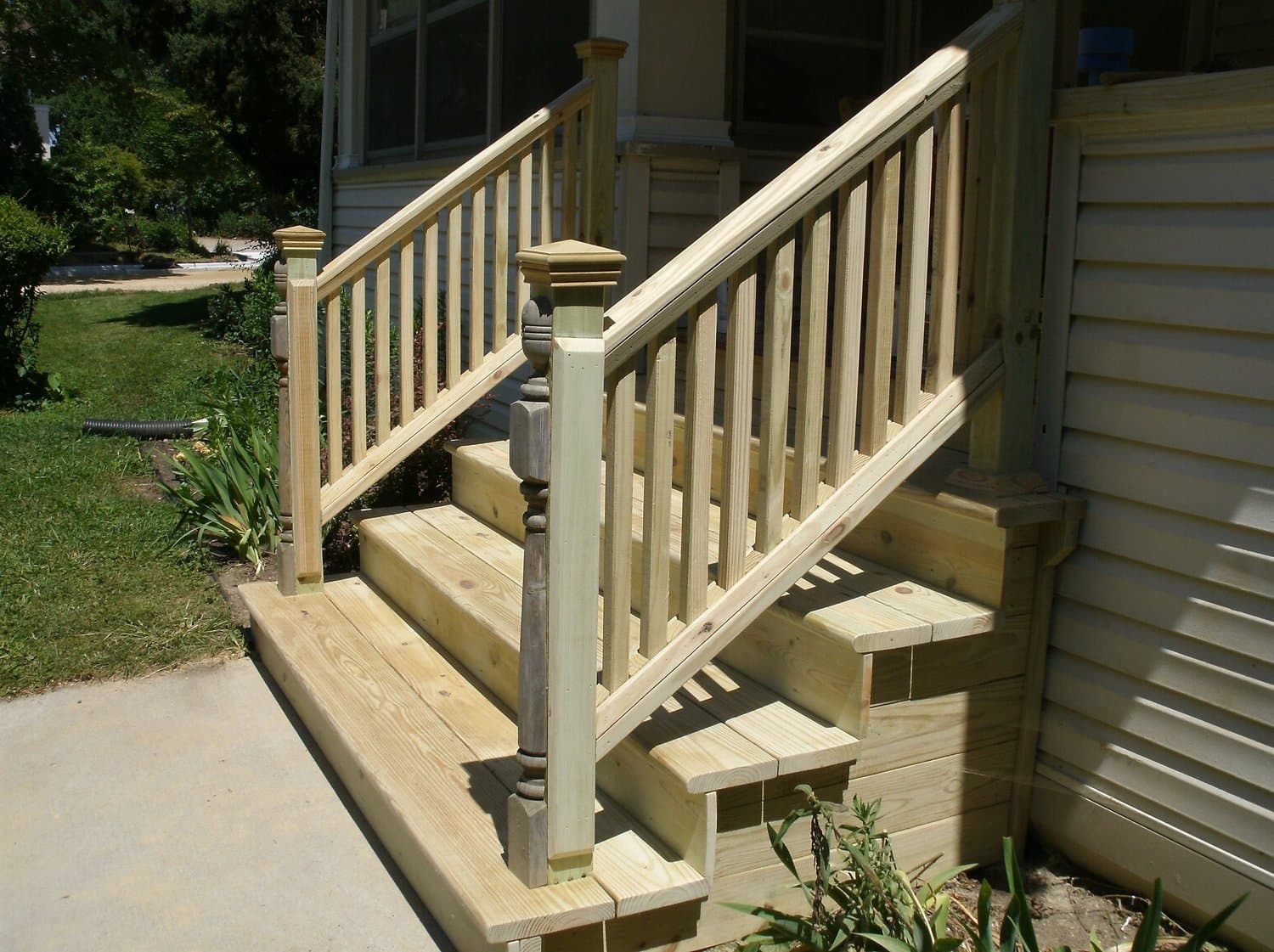 East Stairs — photo 3