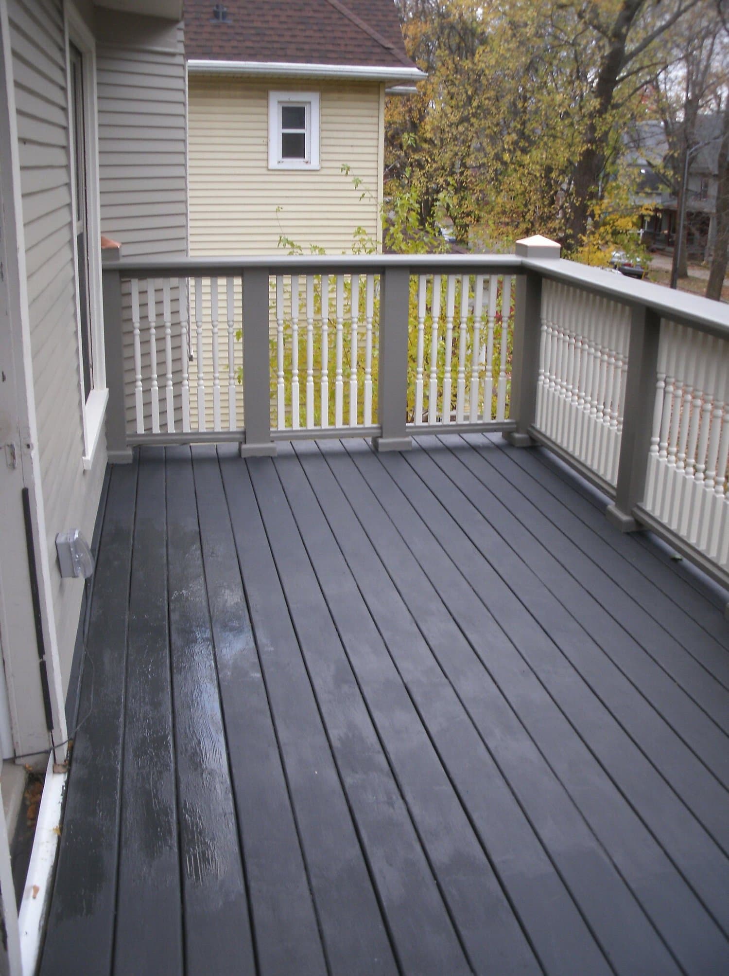 Rutledge Front Deck — photo 16