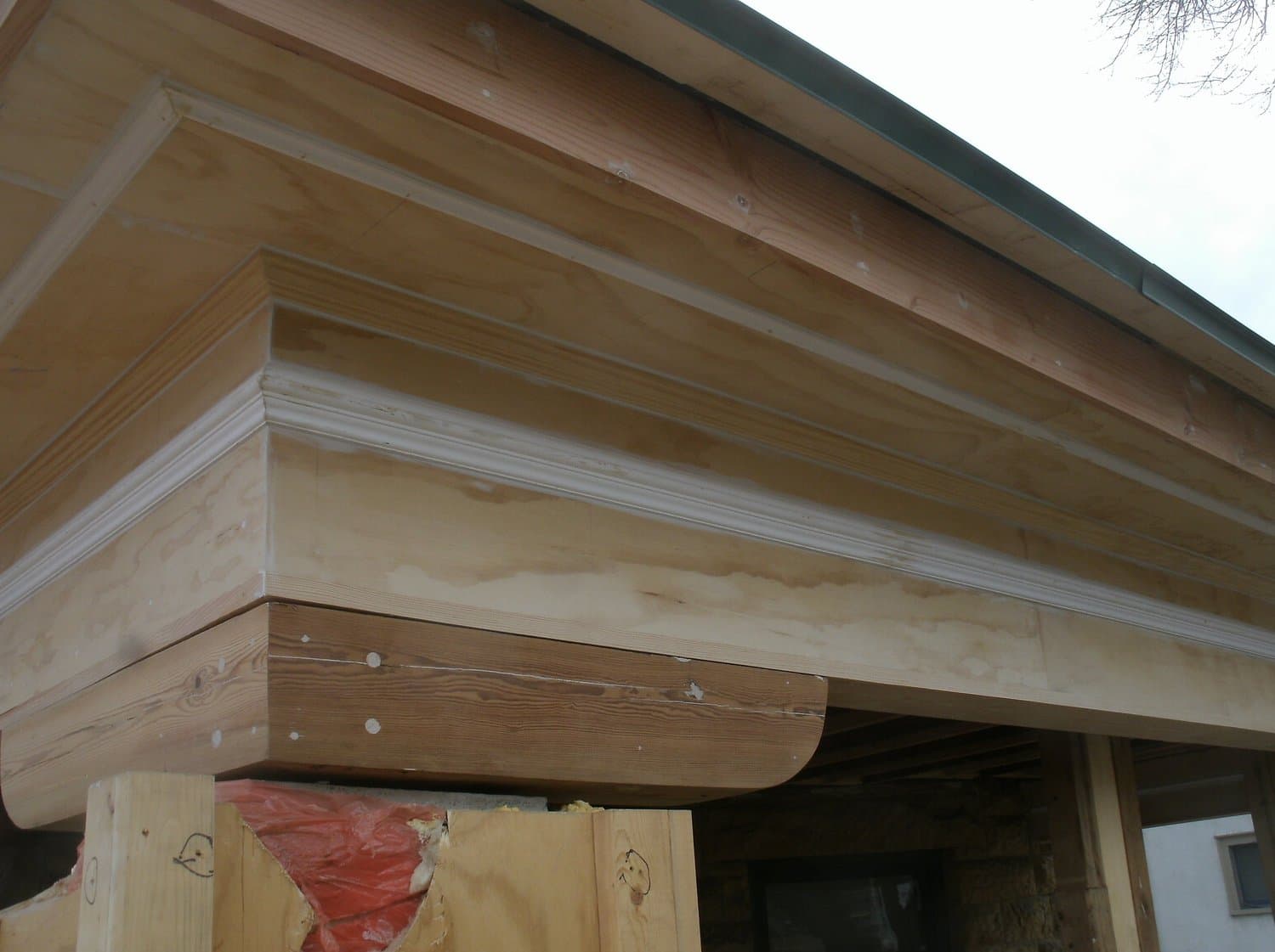 Gorham Castle Porch — photo 18