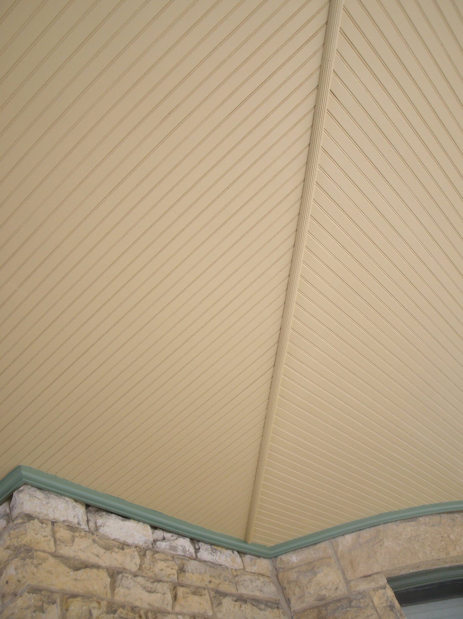 Gorham Castle Porch — photo 27