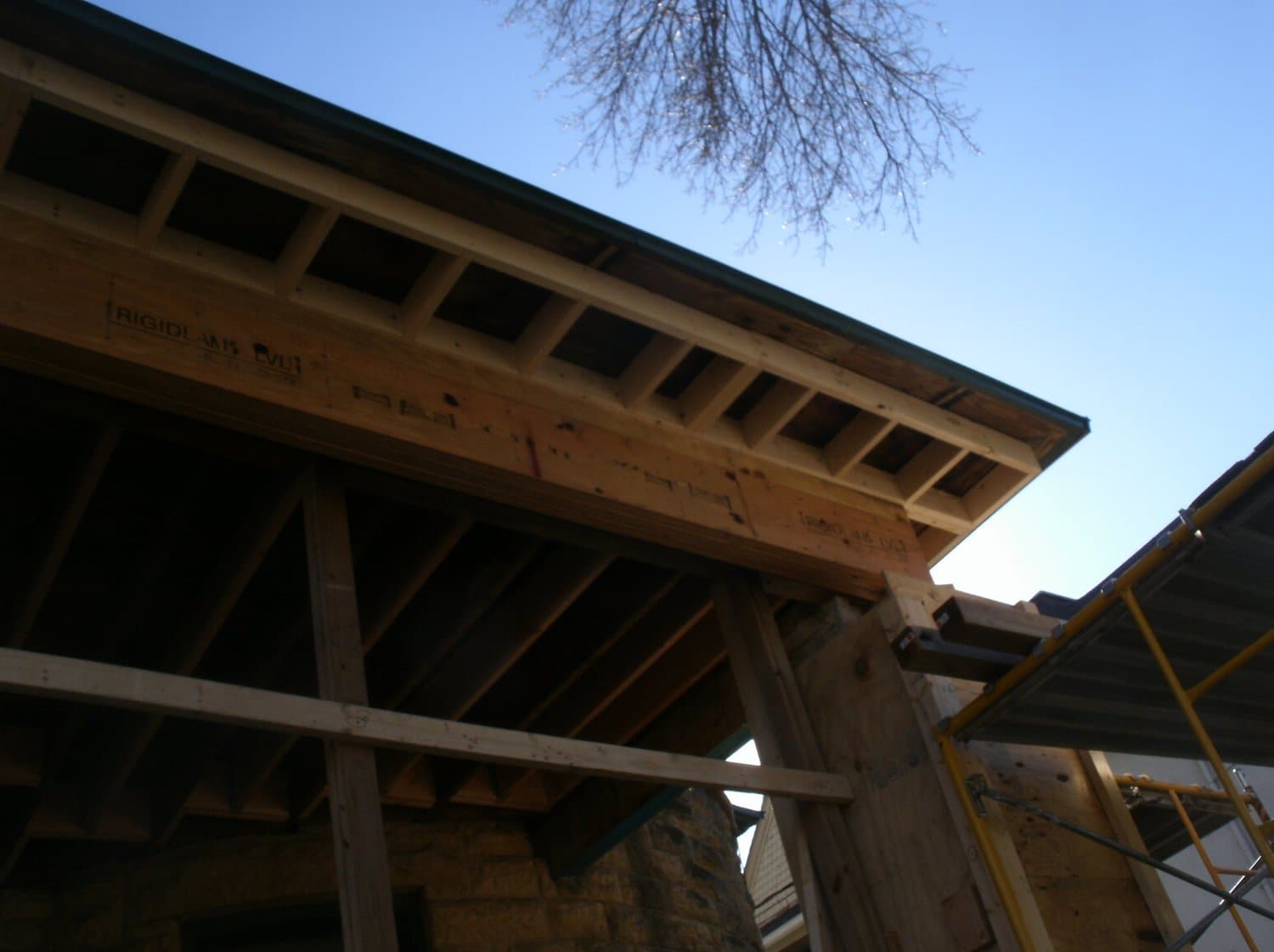 Gorham Castle Porch — photo 8