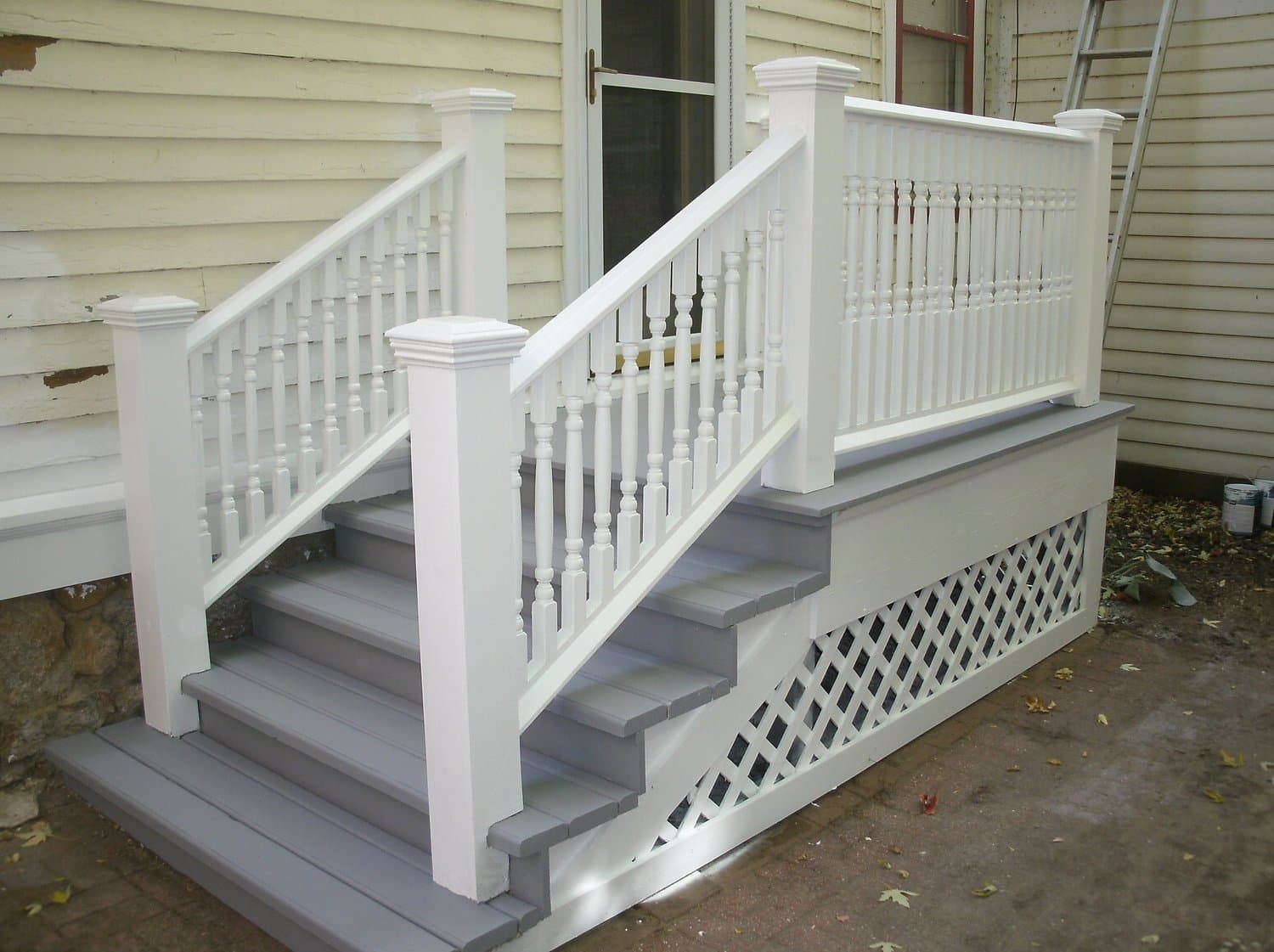Livingston Porches — photo 11