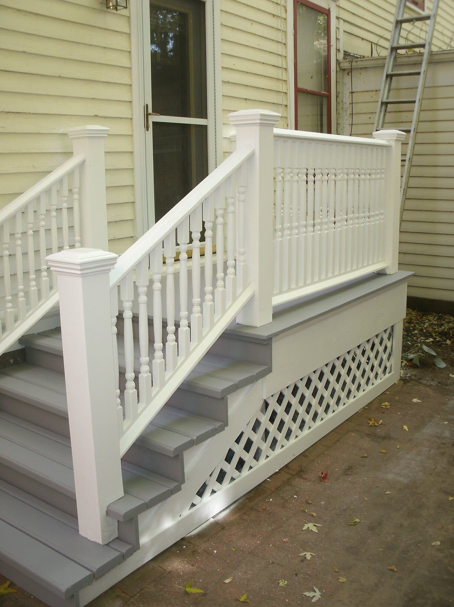 Livingston Porches — photo 13